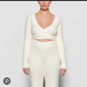 Skims cozy Knit wrap top